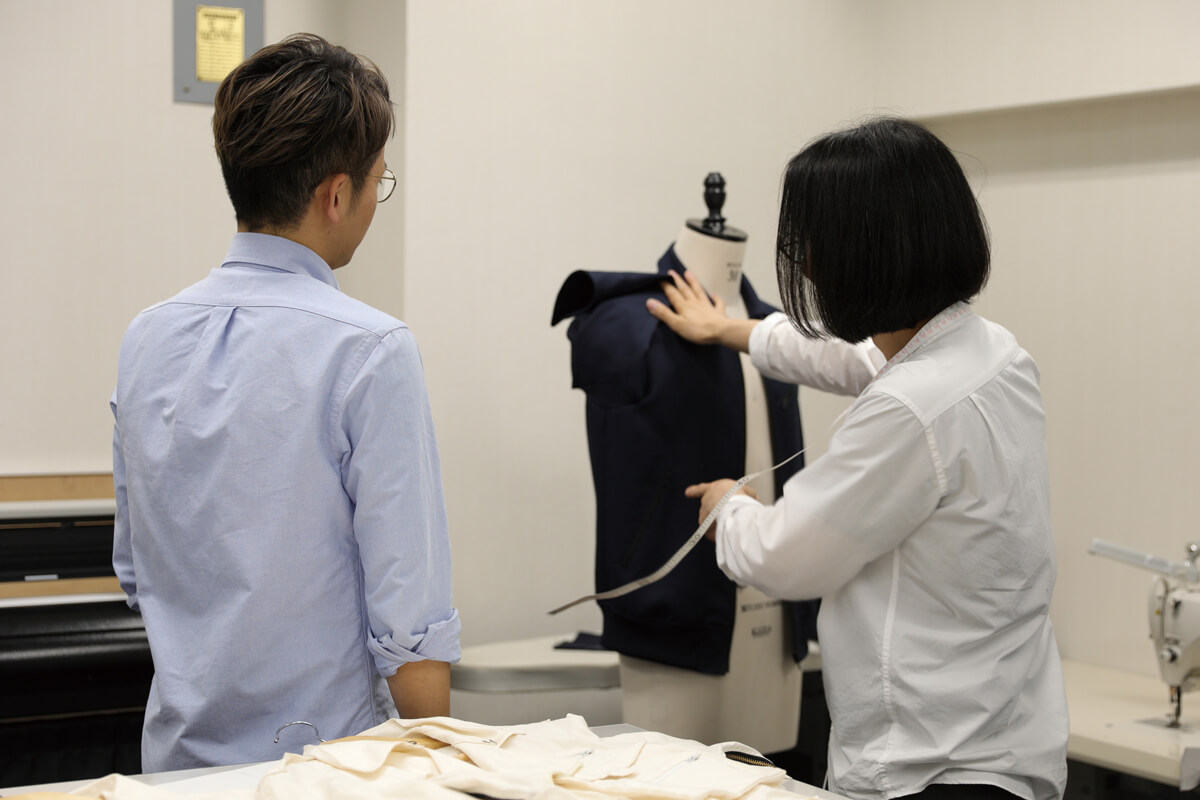 サンプルの打ち合わせ